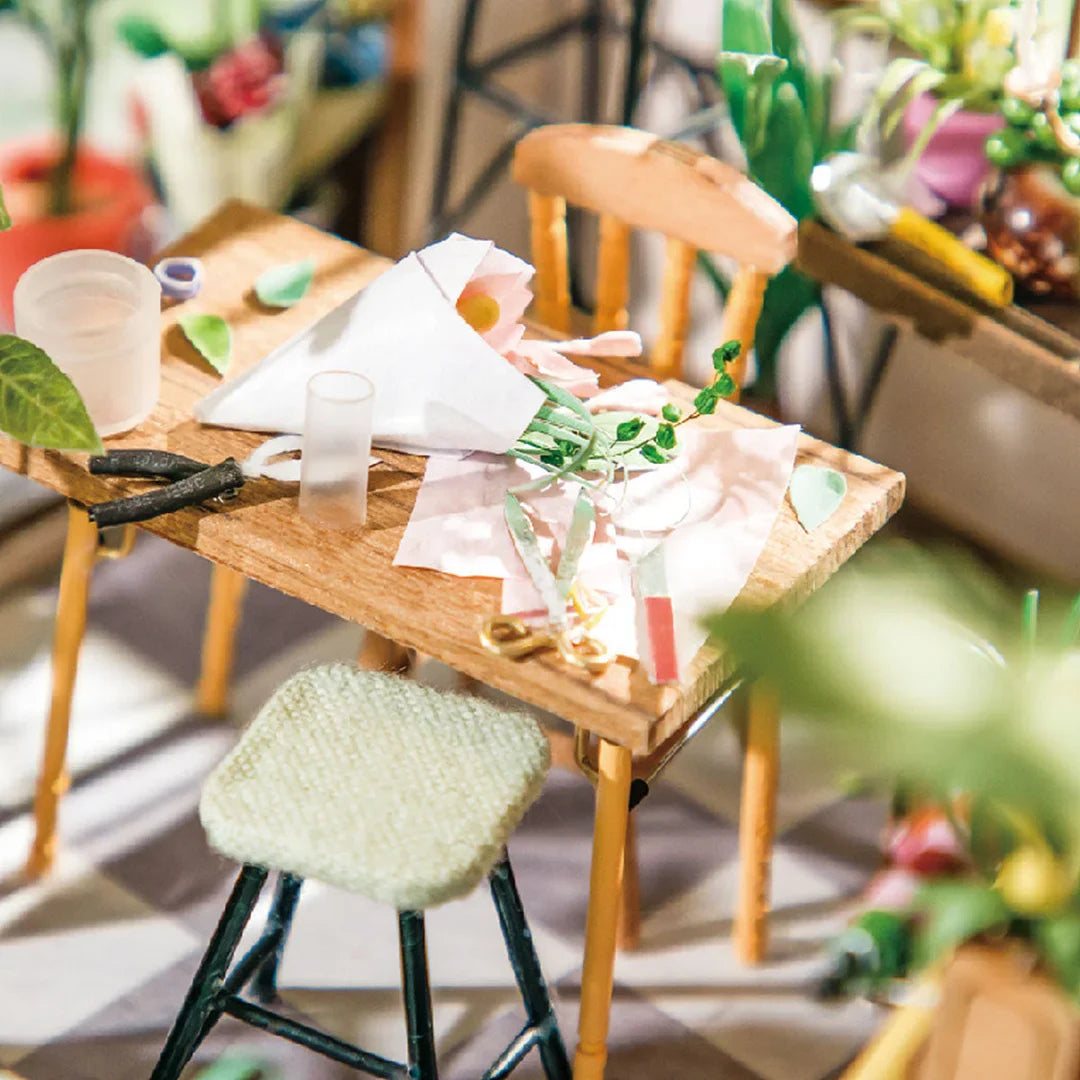 Miniatuurhuisje Emily&#8217;s Bloemenwinkel-5