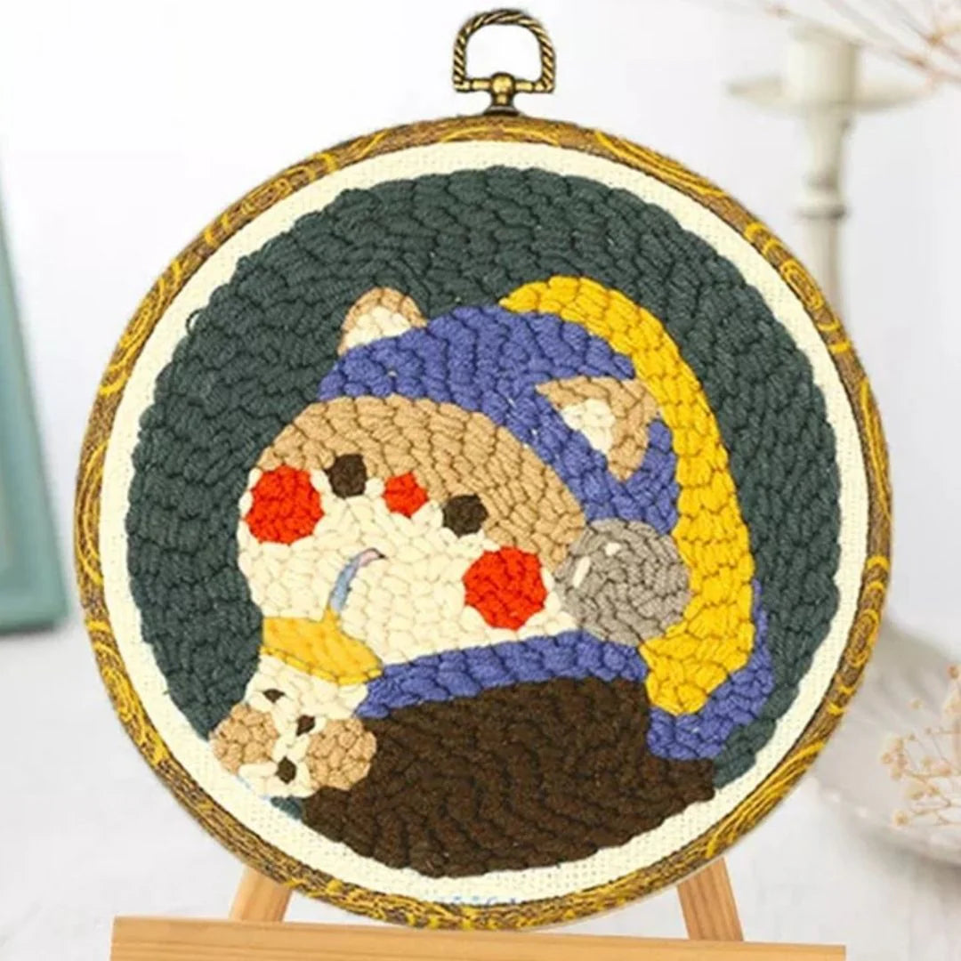 Punch Naald Drinkende kat